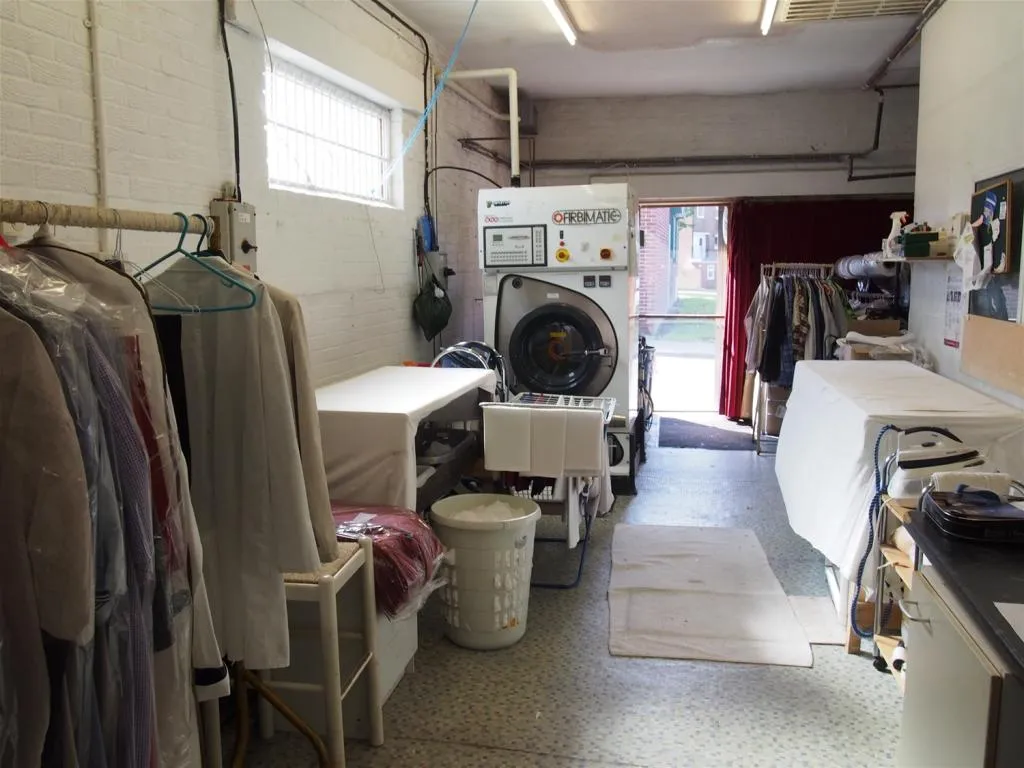 Commercial Laundry Room
