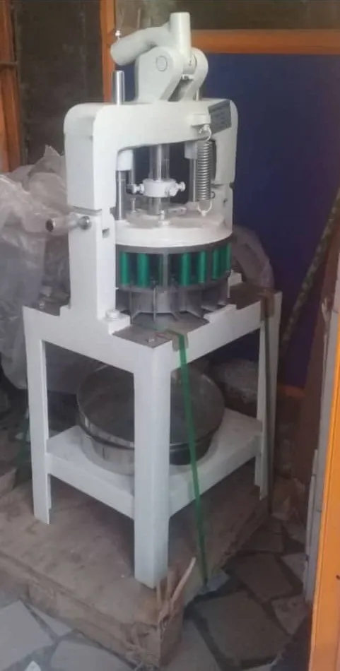 🍞 Manual Dough Divider